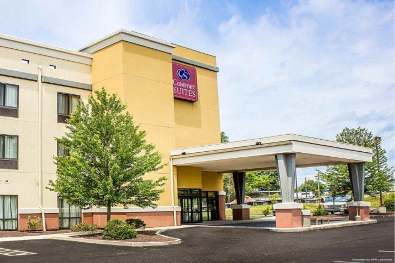 Holiday Inn - Cheshire - Southington By Ihg Εξωτερικό φωτογραφία