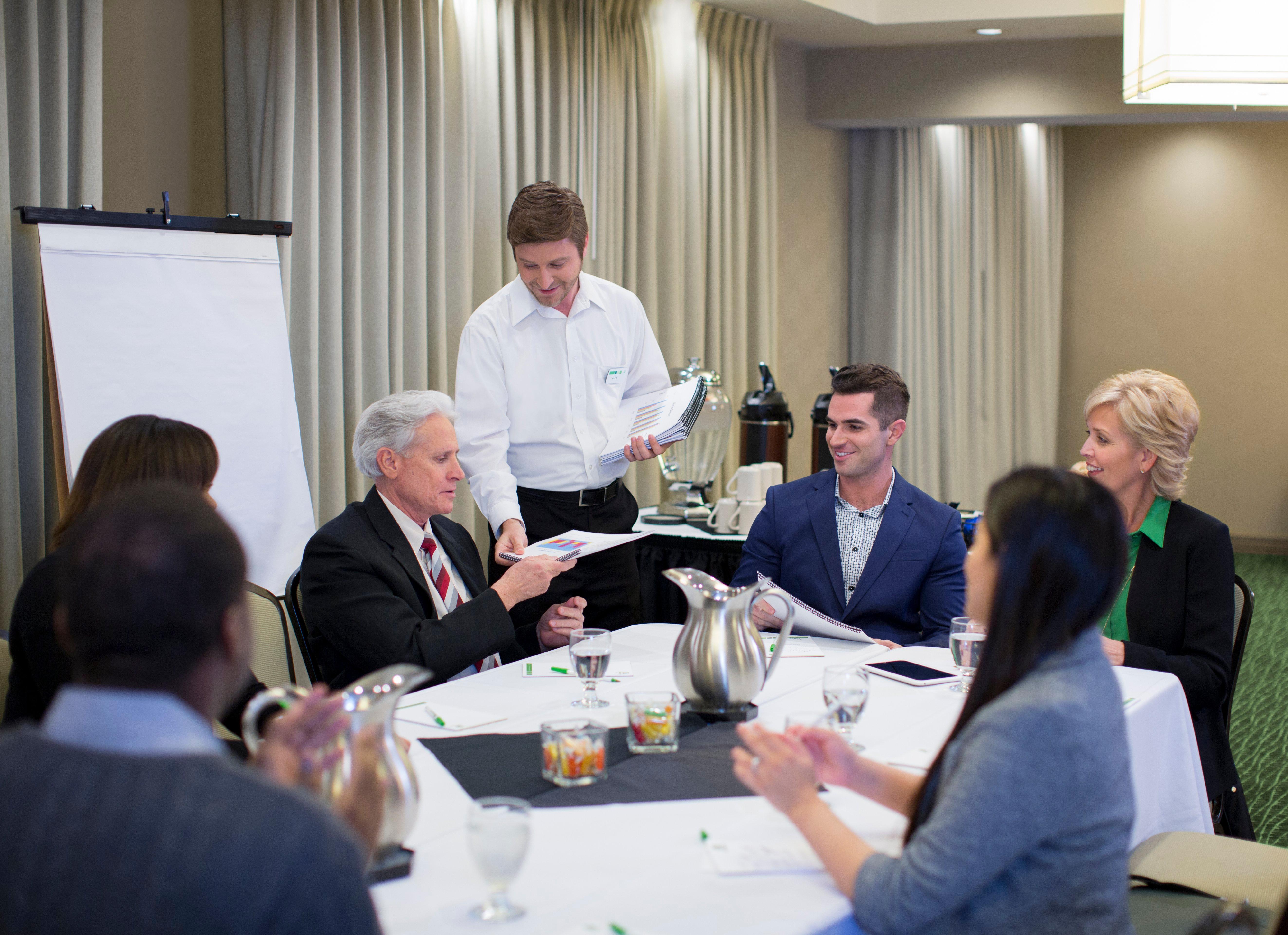 Holiday Inn - Cheshire - Southington By Ihg Εξωτερικό φωτογραφία