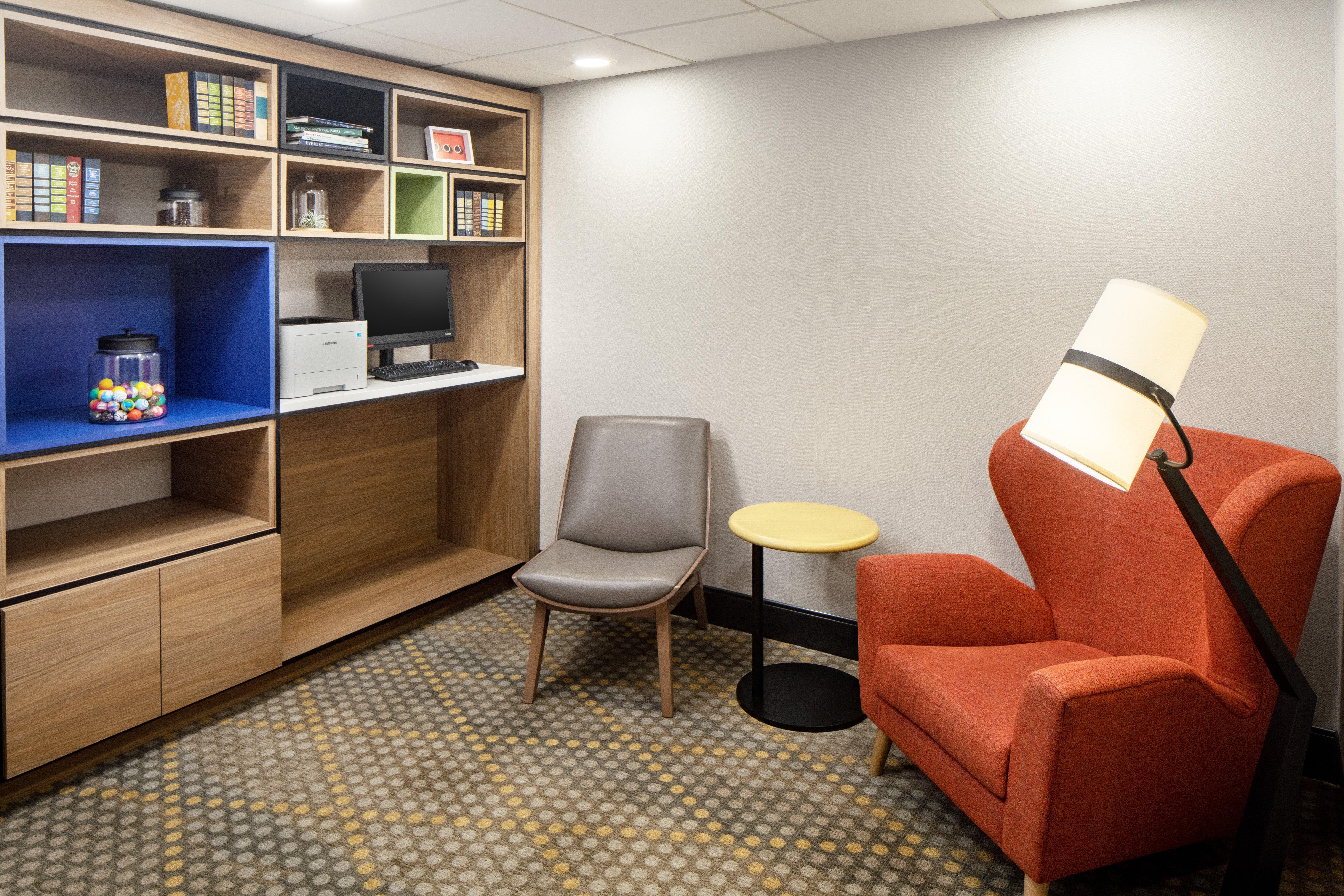 Holiday Inn - Cheshire - Southington By Ihg Εξωτερικό φωτογραφία