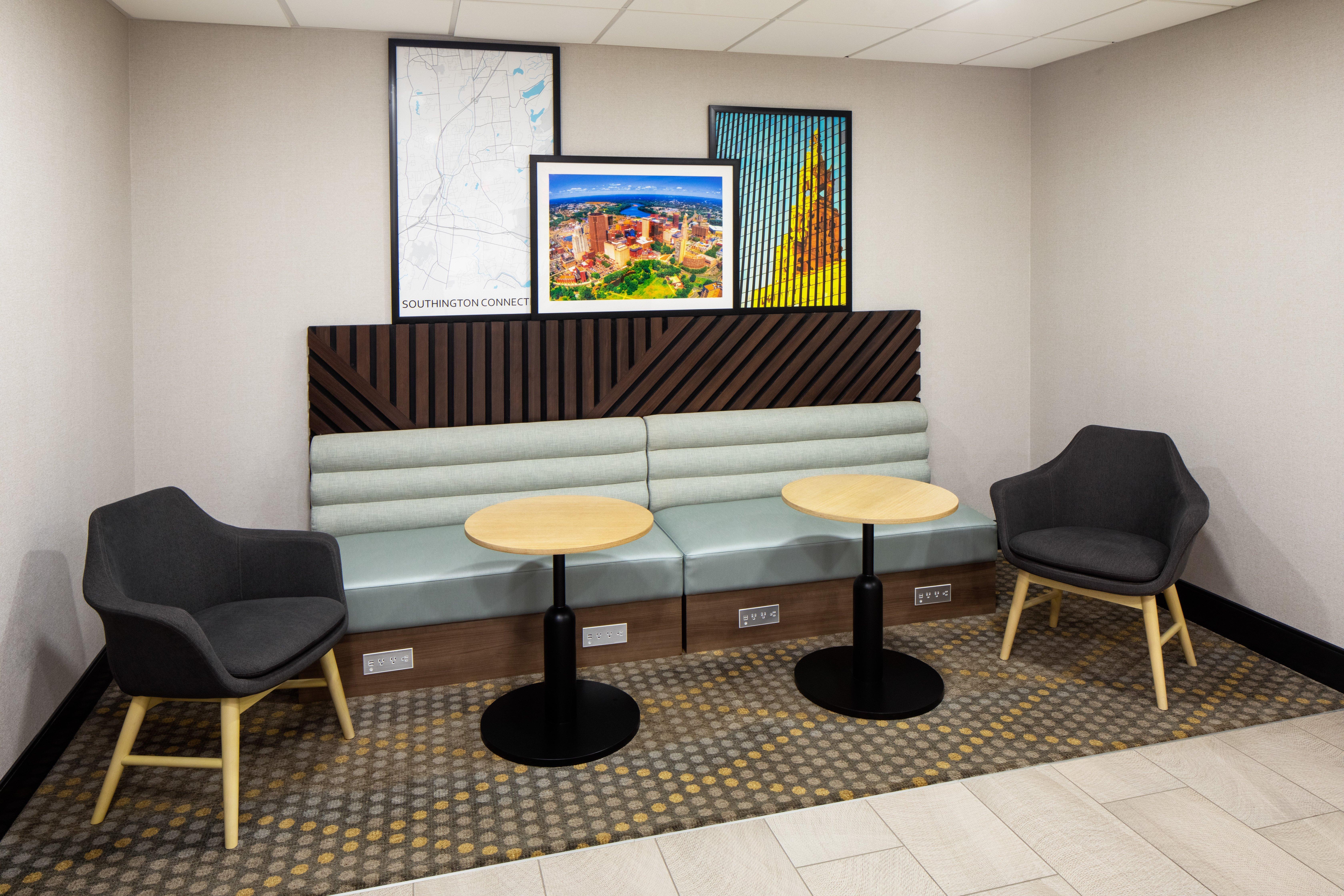 Holiday Inn - Cheshire - Southington By Ihg Εξωτερικό φωτογραφία