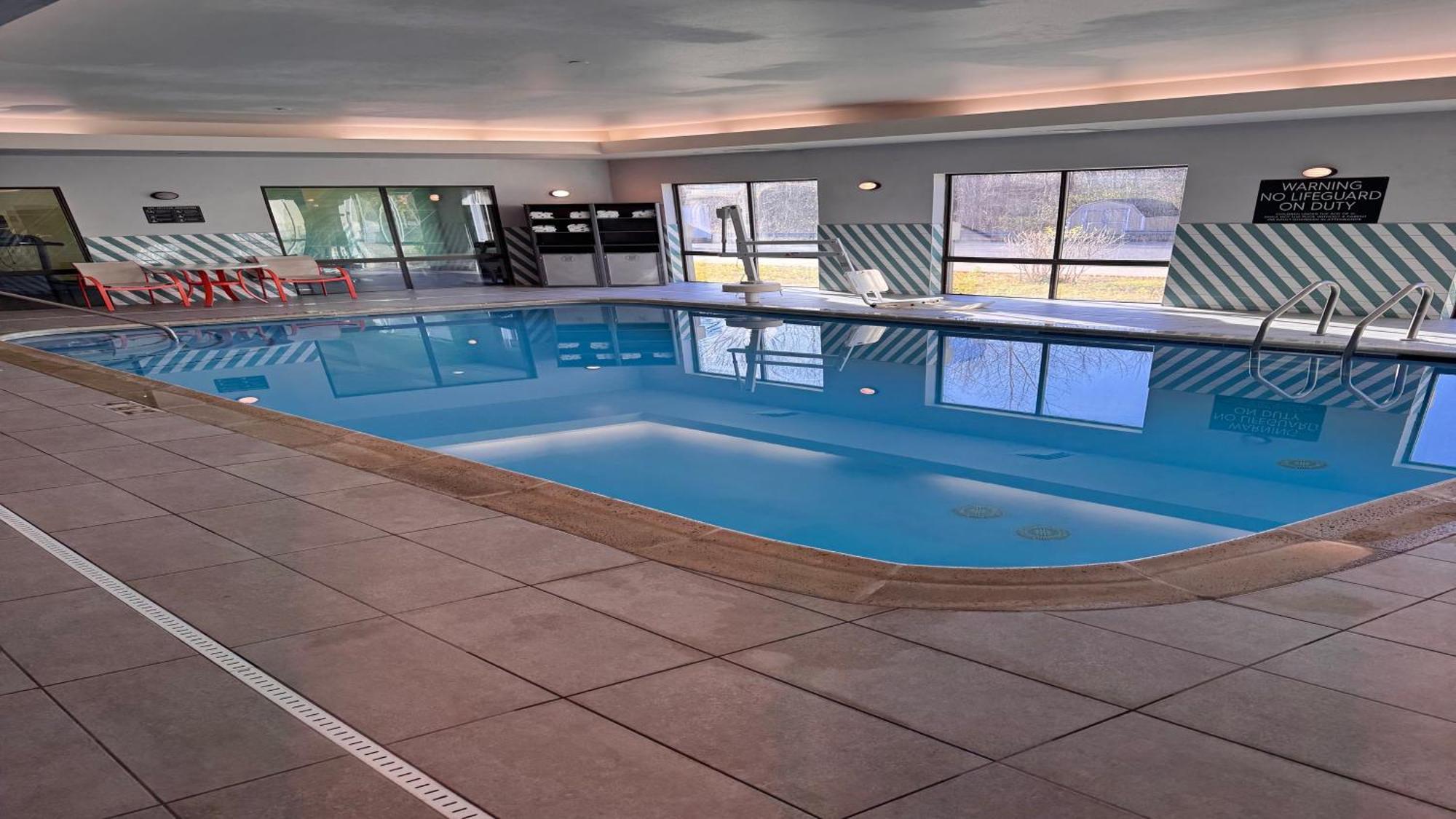 Holiday Inn - Cheshire - Southington By Ihg Εξωτερικό φωτογραφία
